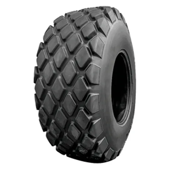 Pneu Titan Torc Trac R-3